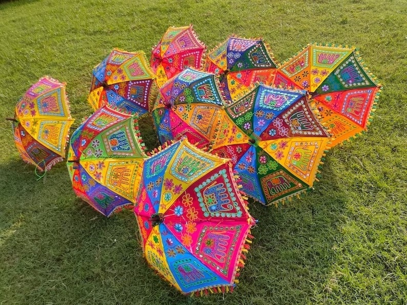 Decorative Embroidery High Quality Indian Handmade Umbrella Parasol Wedding Decoration Traditional Festive Decor Sunshade Brolly