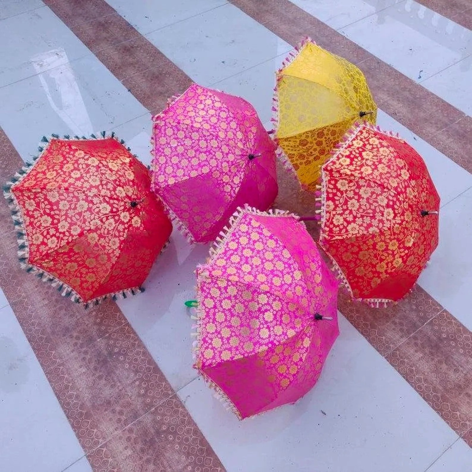 Colourful Mini Umbrella For Wedding Decoration Diwali Mehndi Sangeet Haldi Decor Party Parasol Decor Handmade Parasol Sun