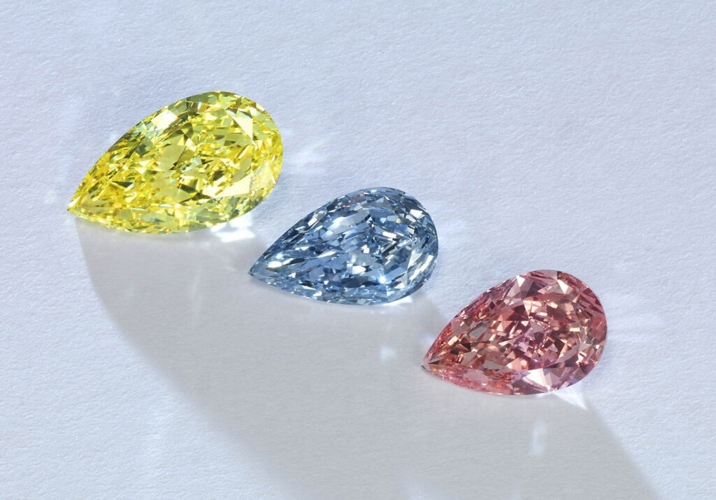 Custom Coloured Loose Diamonds Fancy Yellow Gray Dark Grey Champagne Canary Green Red Pink Color Black Blue all colors diamonds