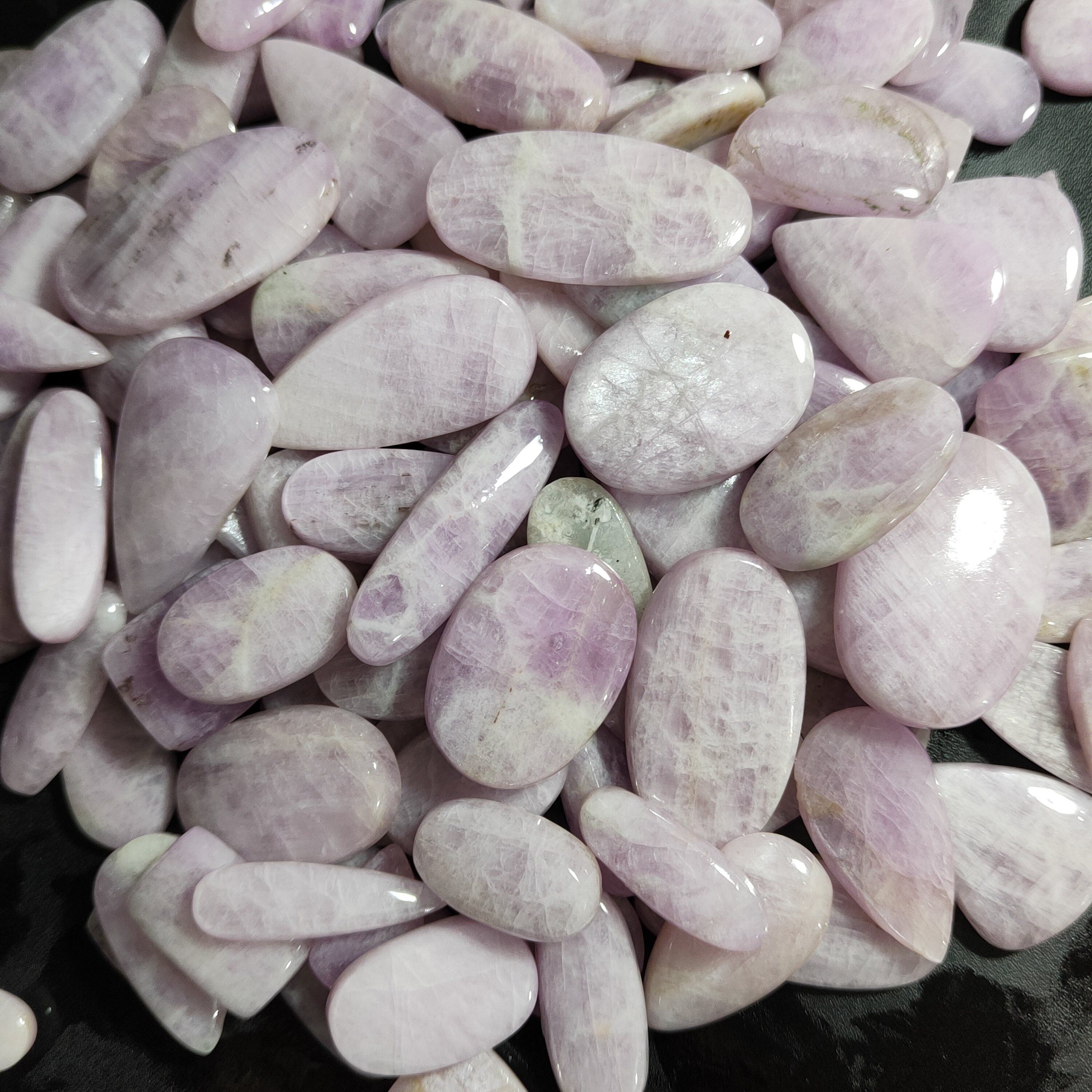 Best Selling Pink Kunzite Natural Healing Pink Kunzite Cabochon Loose Gemstone at Manufacturing Price For Jewelle