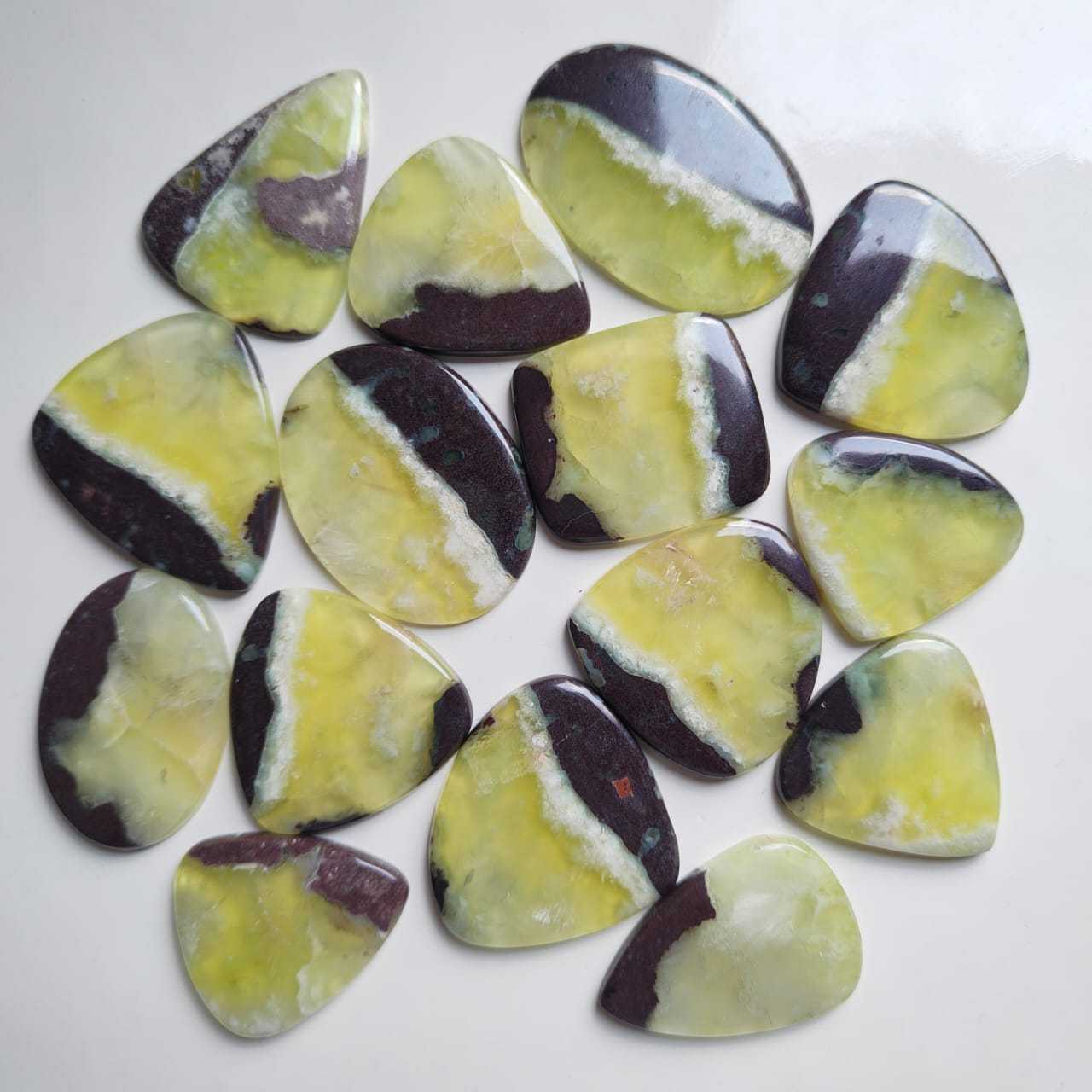 Wholesale price Top quality Prehnit Loose Gemstone Handmade Natural stone High Grade loose gemstone For Jewelry Making