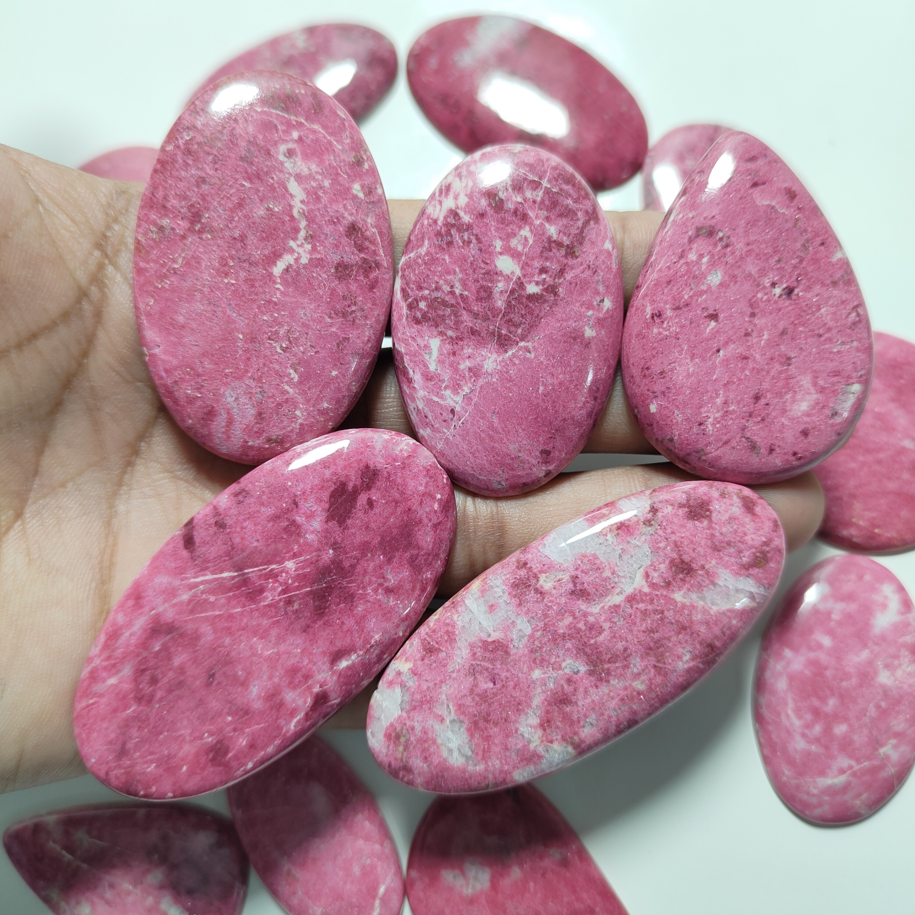 Top Quality Wholesale Price Thulite Jasper Loose Gemstone Amazing Wonderful High Grade Handmade Thulite Cabochon For Jewellery