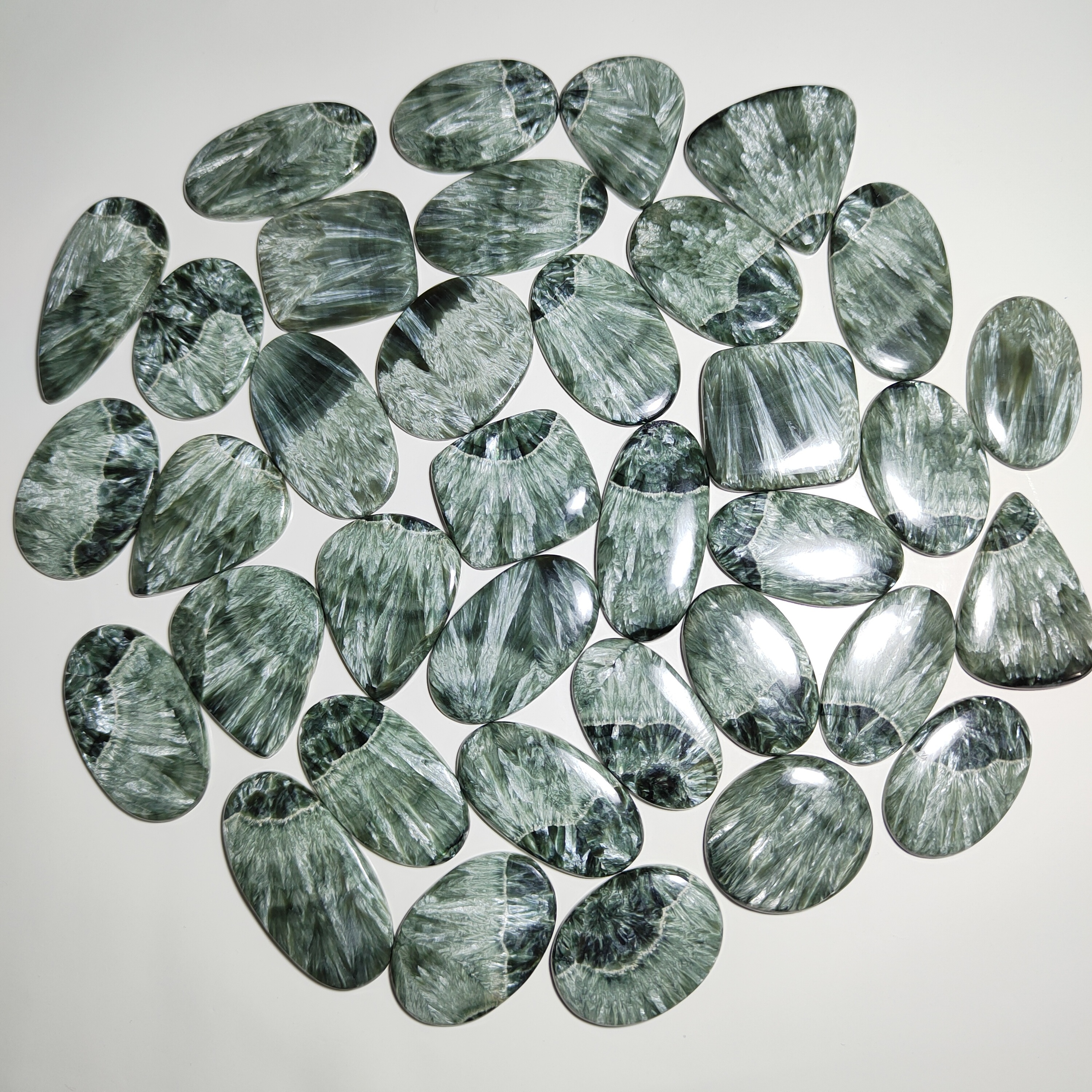 Wholesale Price Top Quality Seraphinite Gemstone Loose stone High Grade Crystal Healing Serphinite Cabochon For Jewellery