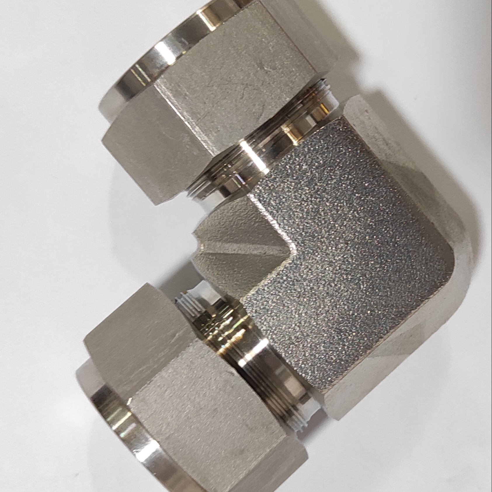 NInstrument Double Ferrule Compression Connectors 1/16