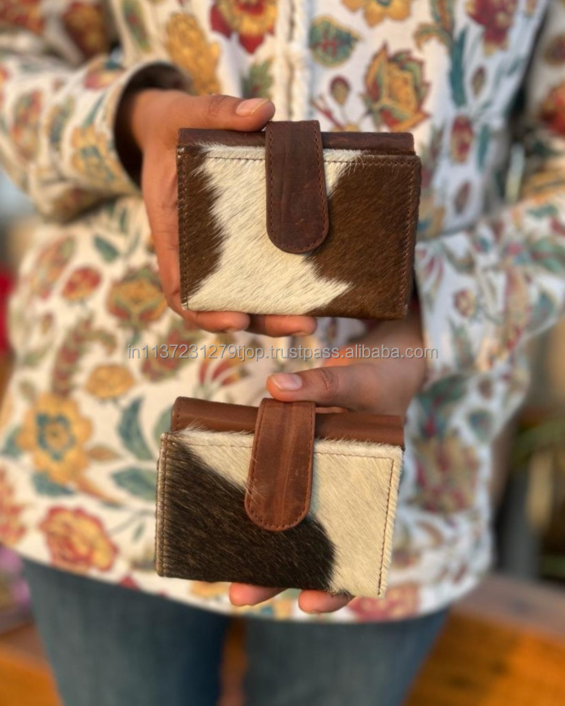 New Real Cowhide Fur Leather Clutch New Design Stylish Multi Uses Western Hot Selling Real Cowhide Small Wallets For Women's