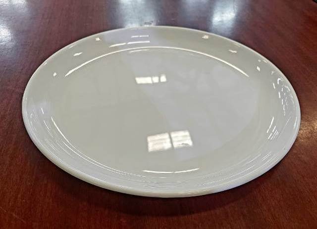 Plastic Dishes and Plates and 5 Partition Plates for Restaurant Hot Sale Party 2023