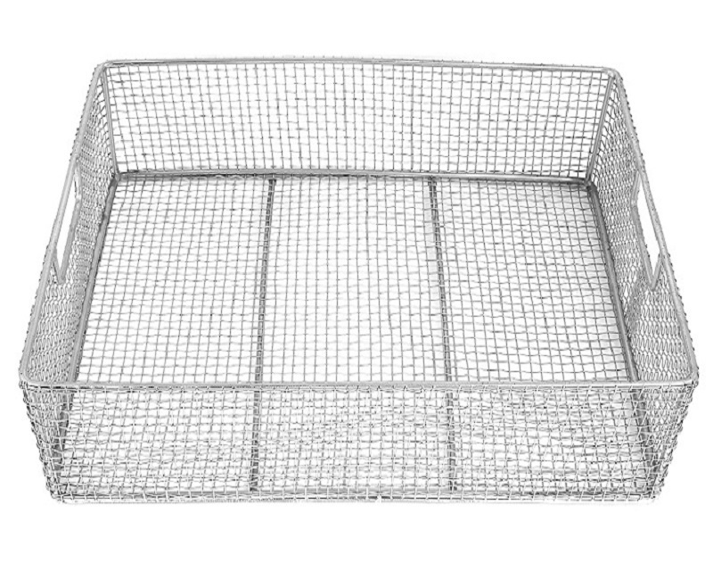 Home Mesh Wire Food Storage Organizer Bin Basket with Handle Rectangle Metal Farmhouse Mesh Basket Sharda Corporation