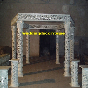 Precious Golden Look Fiber Wedding Mandap Wedding Stage Decoration Marriage Mandap Decoration Materials