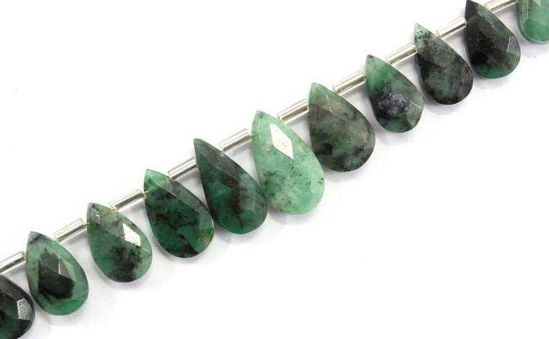 Top Quality 1 Strand Natural Emerald Gemstone Faceted Pear Shape Beads for Jewelry Making Wholesale Necklace