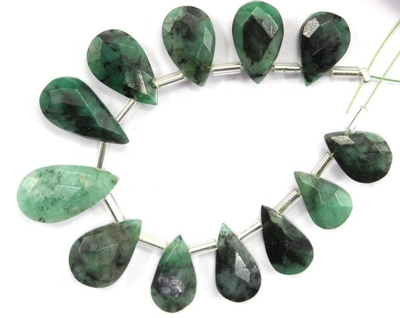 Top Quality 1 Strand Natural Emerald Gemstone Faceted Pear Shape Beads for Jewelry Making Wholesale Necklace