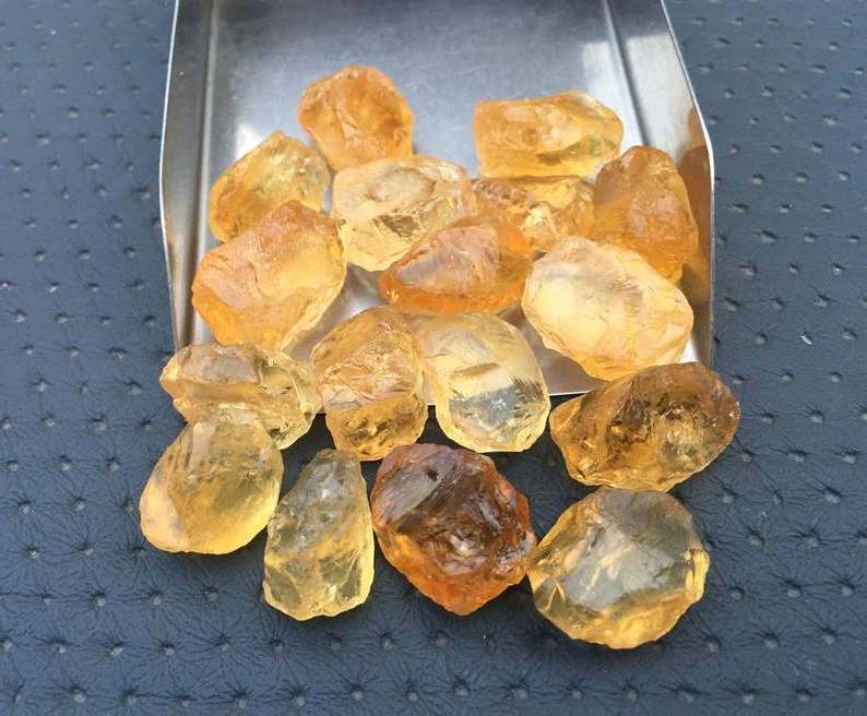 10 Pieces Natural Yellow Citrine Stone of Imagination Prosperity Untreated Gemstone Making Jewelry Wholesale Rough