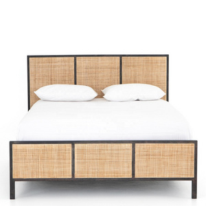 2022 New Latest Design 100% Pure Mango Wooden Bed with Can Fitting Brown Color