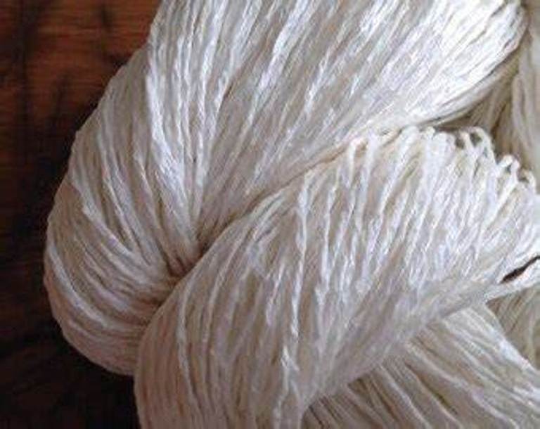 raw white100% pure mulberry raw silkyarn for weaving natural spun silk dyed yarn cone silk yarn