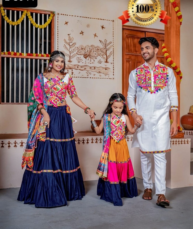 Indian Traditional Women Wear Heavy Machine  Work Lehenga Choli Ready Made Mans Kurtis and Kids Wear Lehenga Choli for Navratari