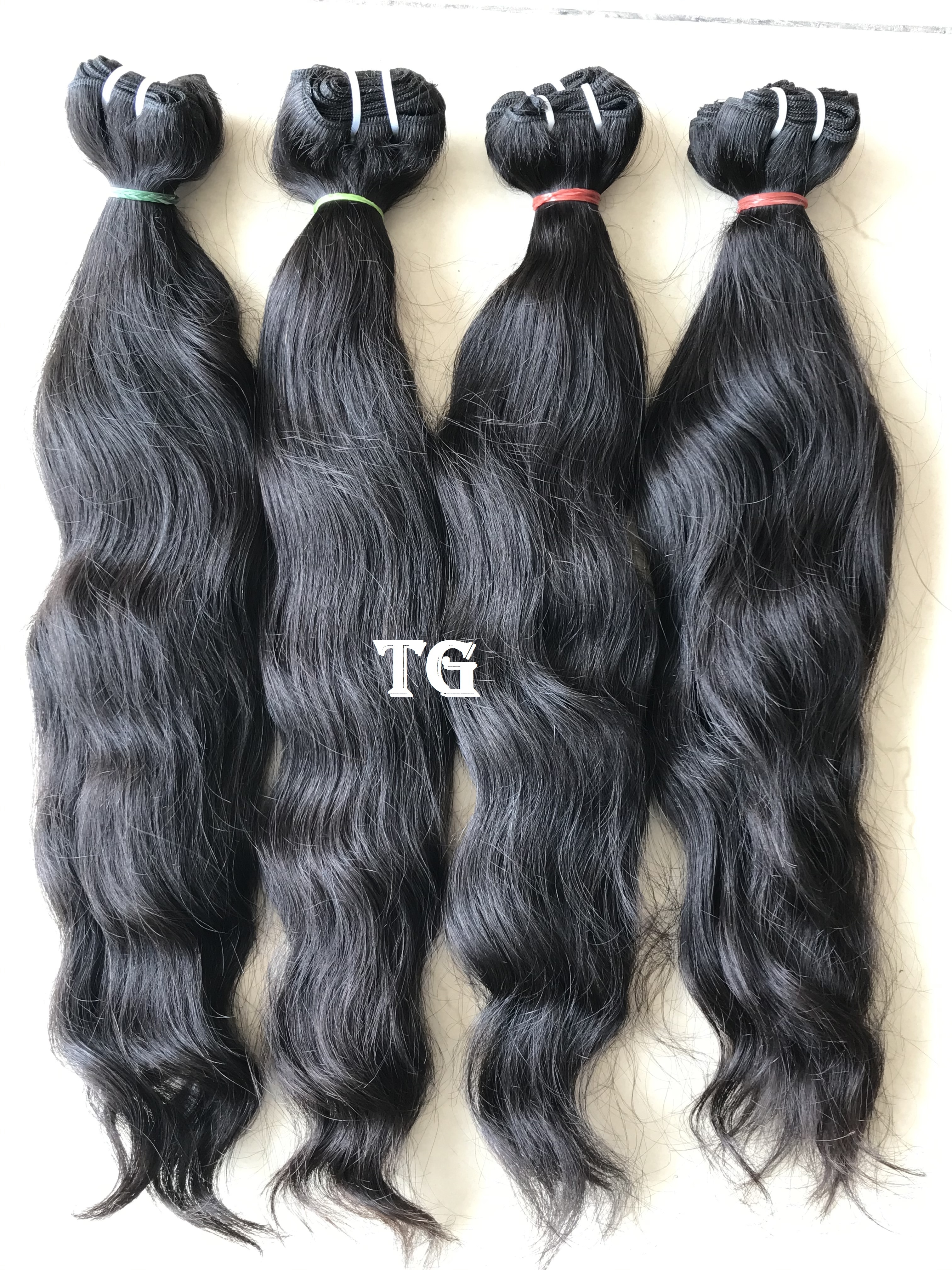 Raw Cambodian Cuticle Aligned 100% Unprocessed Natural Wavy Super Silky Smooth Wave Temple Human Hair Bundles Extensions Vendor