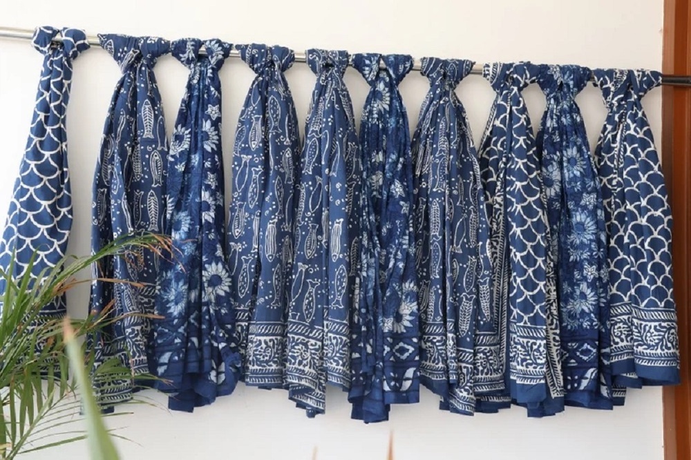 Wholesale Blue Natural Color Indigo Sarong Indian Hand Block Printed Cotton Sarongs Indigo Beach Sarong Women's Swimwear Pareos