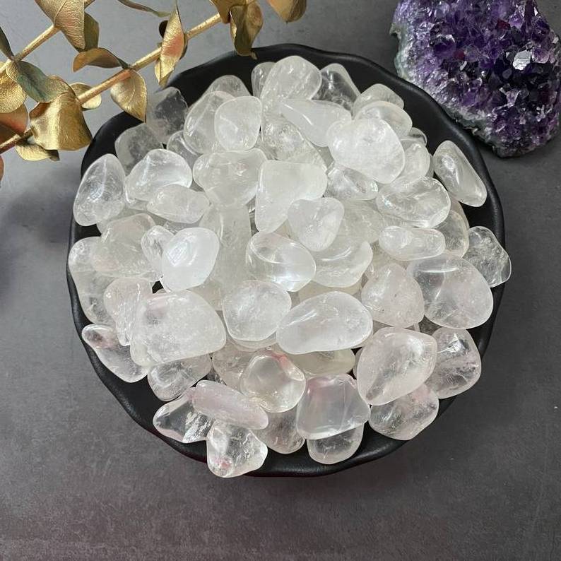 Premium Quality Clear Quartz Tumbled Stones Wholesale Clear Quartz Crystal Tumble Stones Polished Clear Quartz Healing Stone