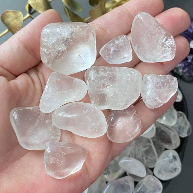 Premium Quality Clear Quartz Tumbled Stones Wholesale Clear Quartz Crystal Tumble Stones Polished Clear Quartz Healing Stone