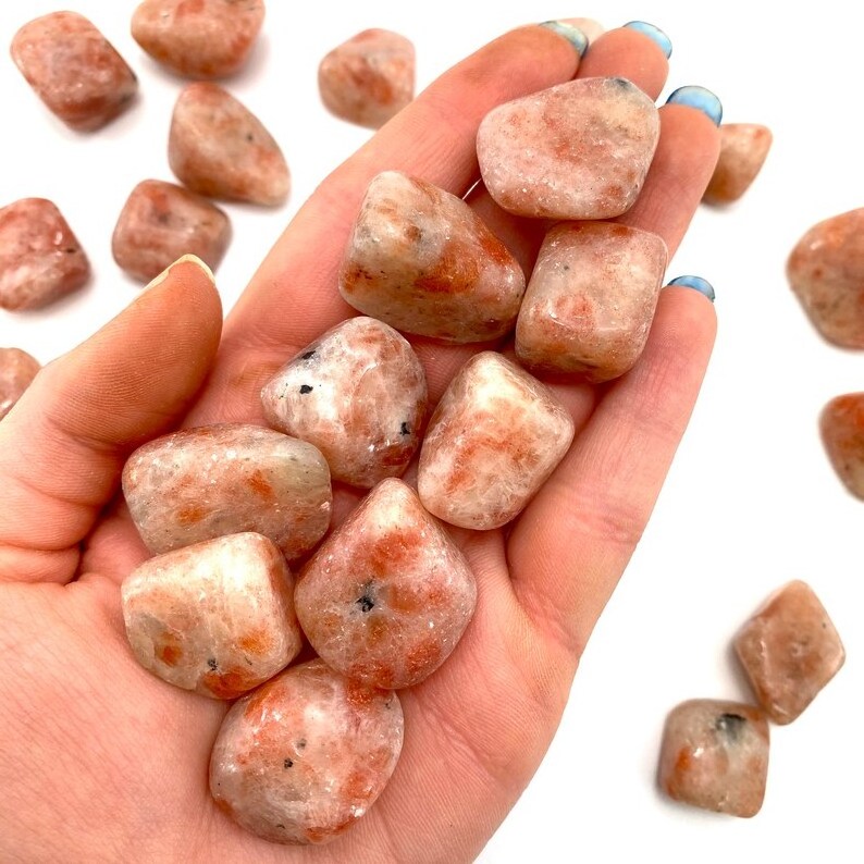 Wholesale Natural Stones Polished Sunstone Tumbled Bulk High Quality Natural Tumble Stone for Healing And Home decoration