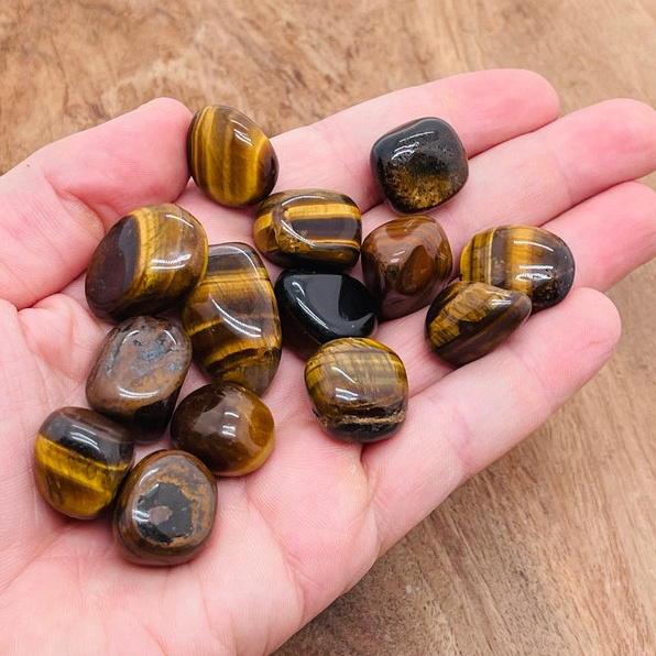 High Quality Yellow Tiger Eye Crystal Tumble Stones Polished Tiger Eye Healing Tumble Stones For Home And Garden Decoration