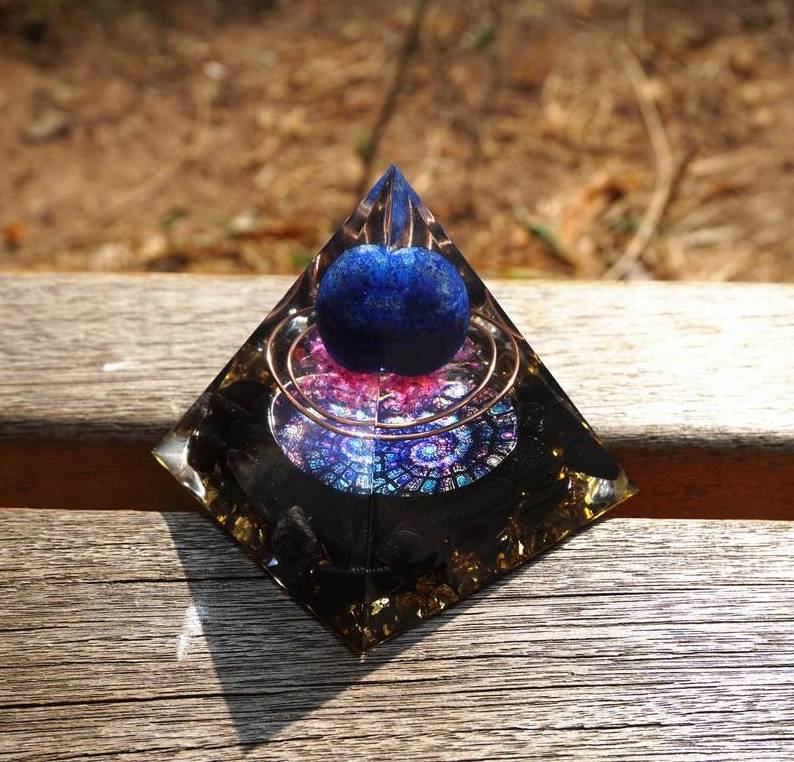 New Arrivals Black Obsidian Orgonite Pyramid With Lapis Lazuli Sphere Wholesale Premium Quality Orgone Pyramid EMF Protection