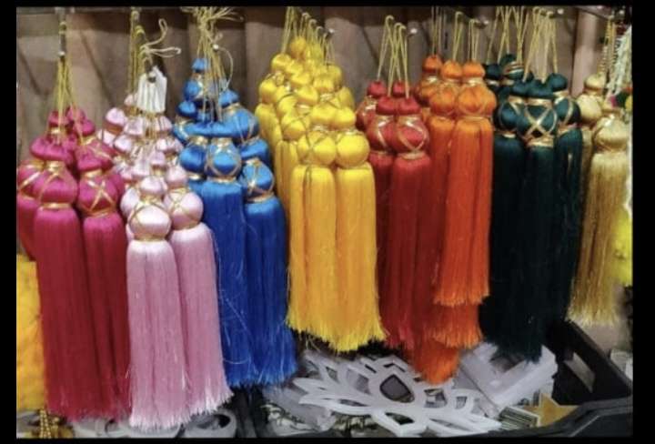 Silk Tassels Indian Wedding Decoration Party Backdrop Door Hangings Pom Pom Tassels Mehndi Decorative Tassel Fringe Decorations