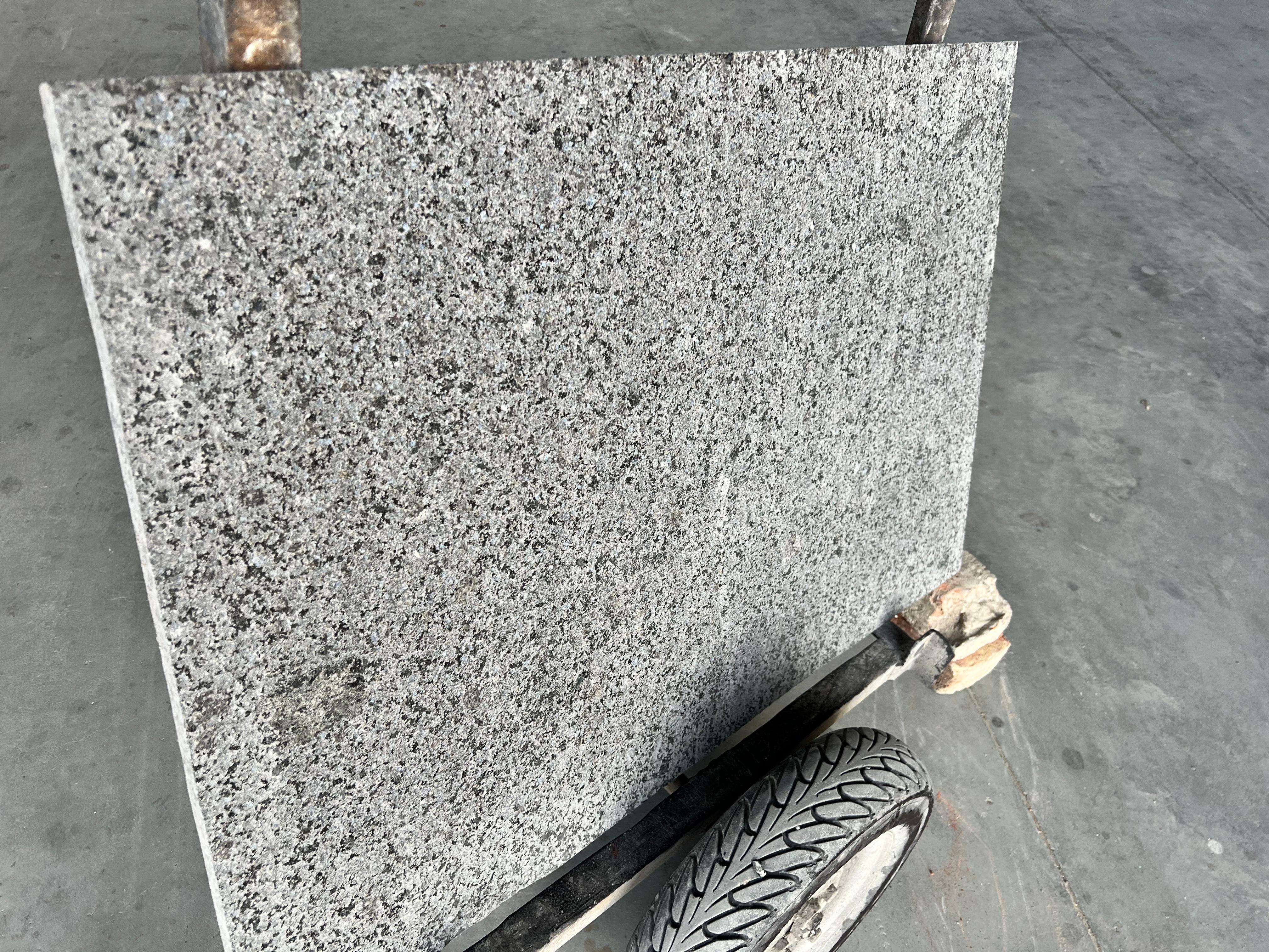 Wholesale Factory Supply R Black Blue Dot Polished Flamed Granite Slab for Flooring and Wall Cladding