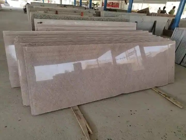 Excellent Quality Cheema 99 Granite Slab Used in Fireplace Mantle and Floor Decoration from India Export