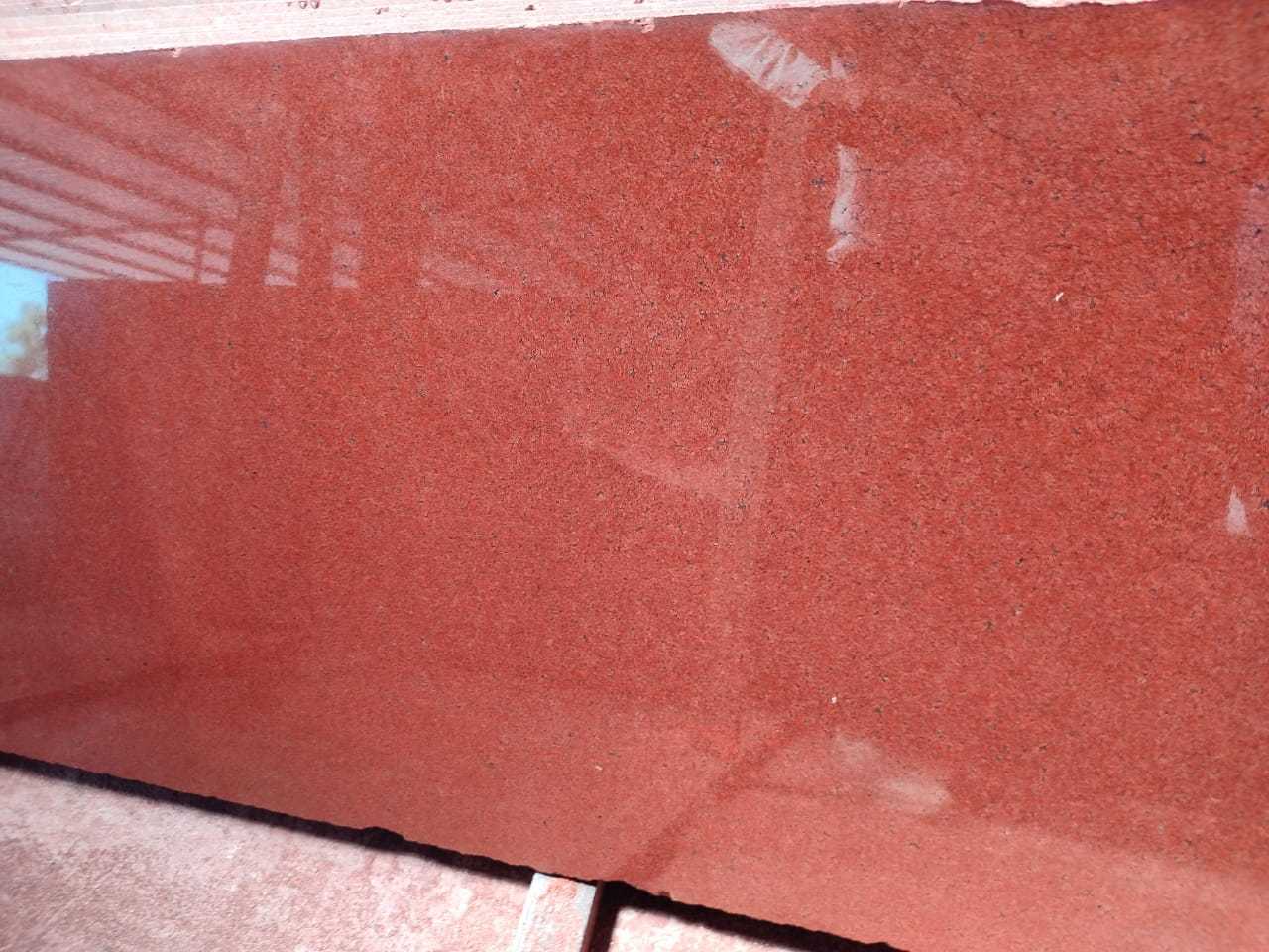 Factory Supply Lakha Red Granite Slab Used in Staircases and Kitchen Countertops Available at Bulk Price