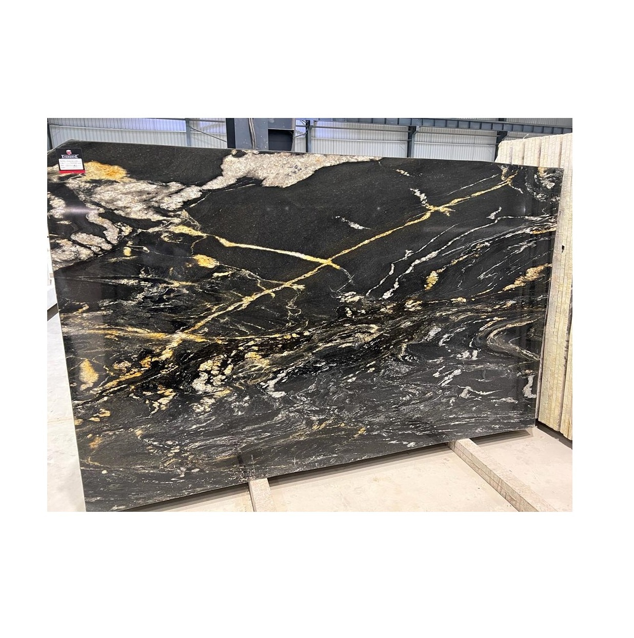 Factory Supply Gold 117x71 20mm Natural Stone Granite from Indian Manufacturer and  Supplier Granite