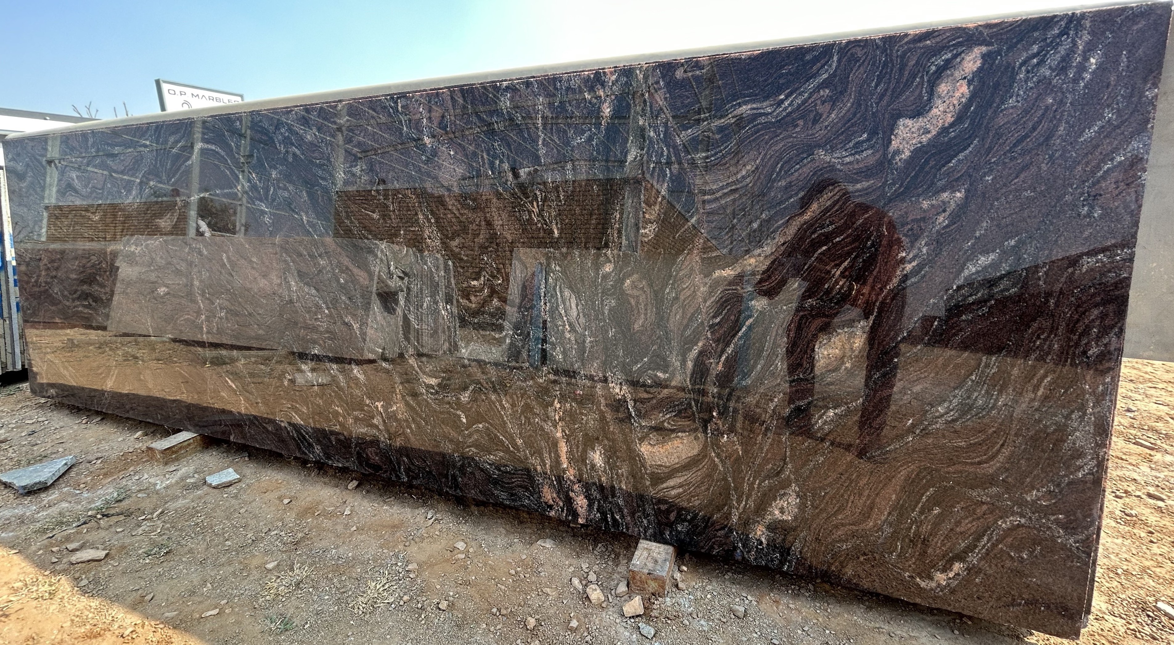 Most Demanding Velvet Paradise Granite Slab Natural Stone for Building Facade from India Open for Export Sales