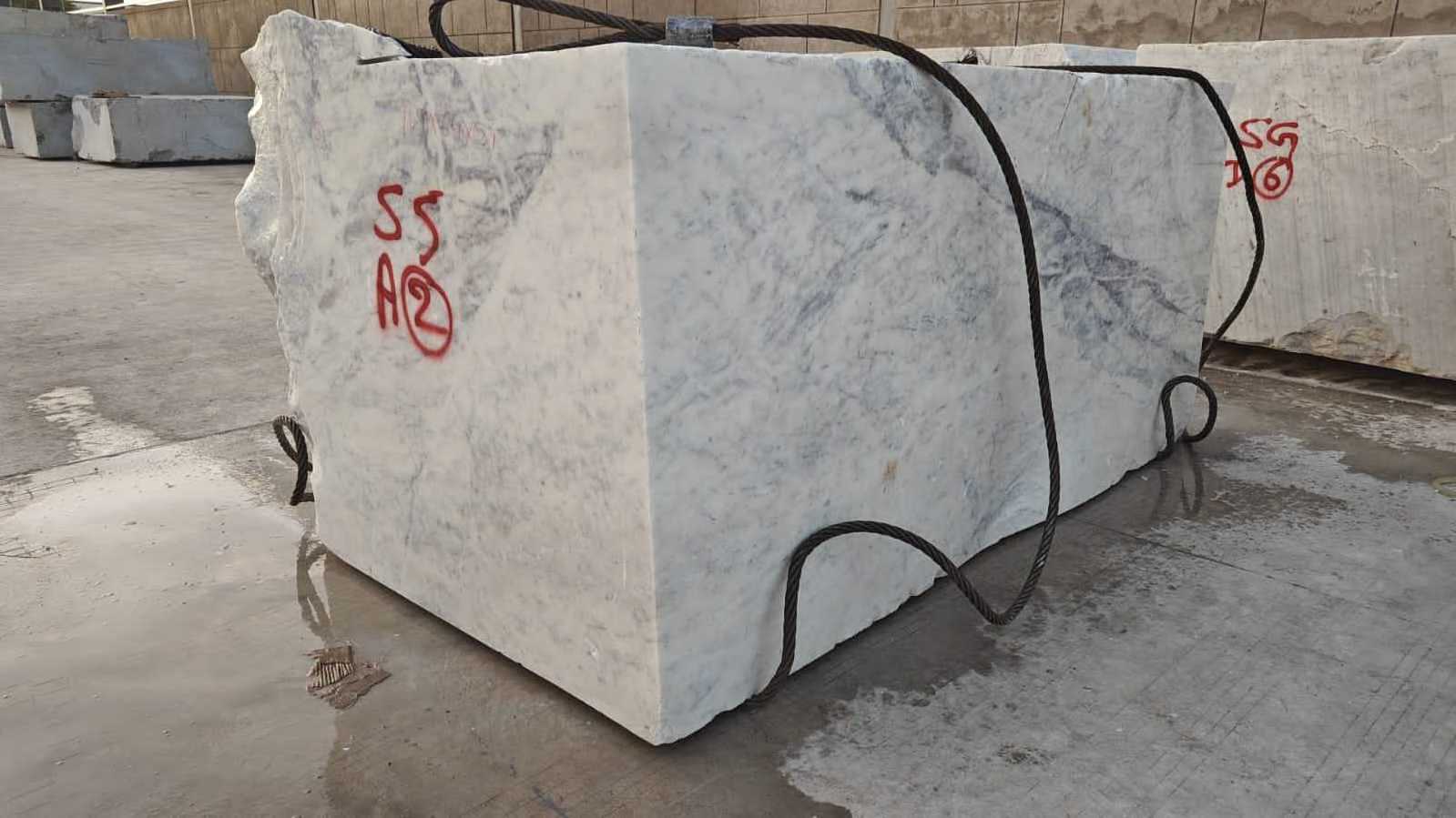 Luxurious Design Natural Stone Banswara White Marble Blocks for Interior Wall and Floor Decoration from India