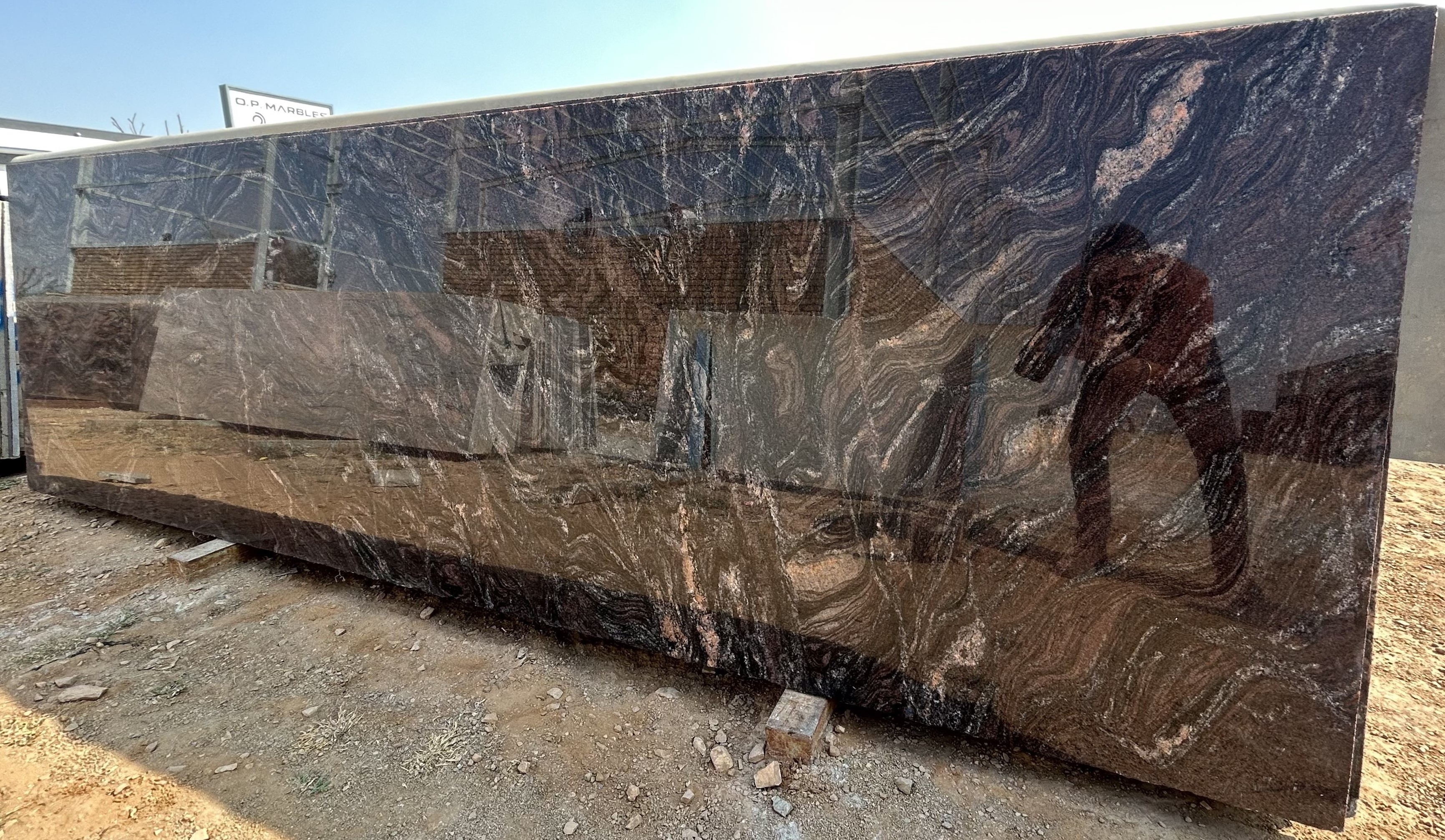 Most Demanding Velvet Paradise Granite Slab Natural Stone for Building Facade from India Open for Export Sales