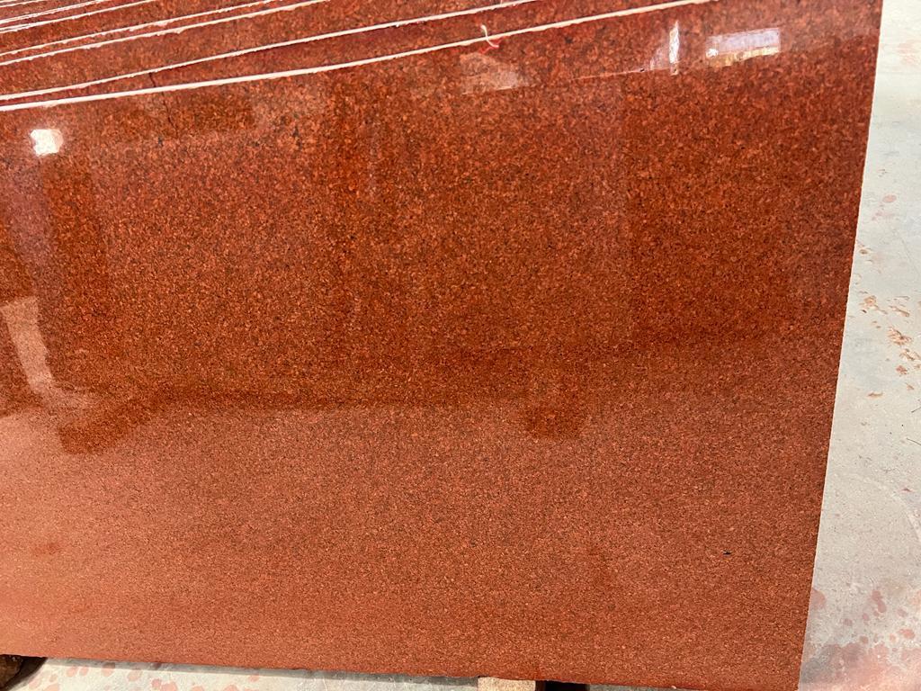 Bestselling North Lakha Red Granite Natural Stone for Hotel and Home Floor Decoration Attainable at Wholesale Price