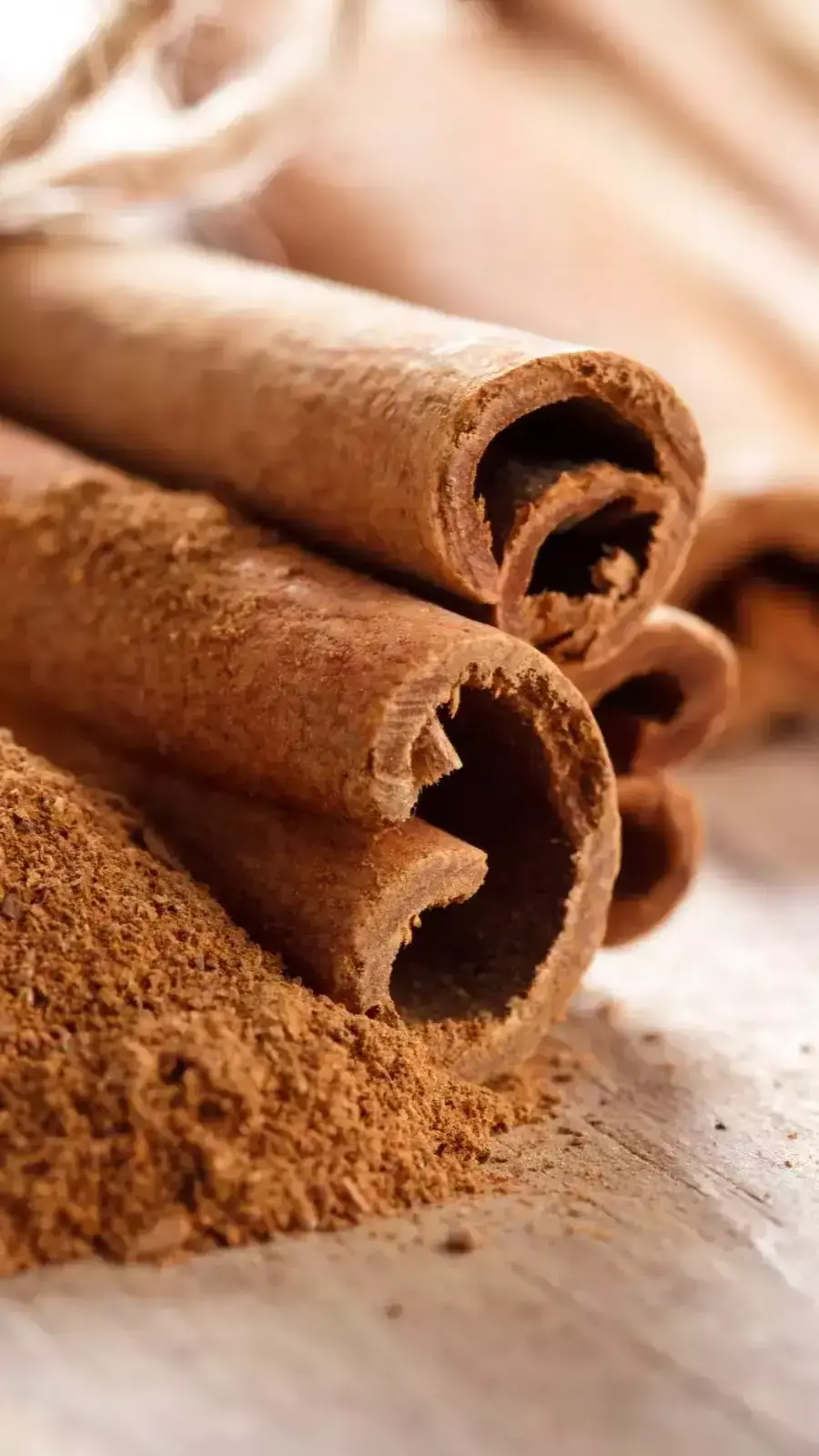 Direct Factory Supply Organic Cinnamon Bark Sticks Pure and Natural Flavor Enhancer for Worldwide Supply from India