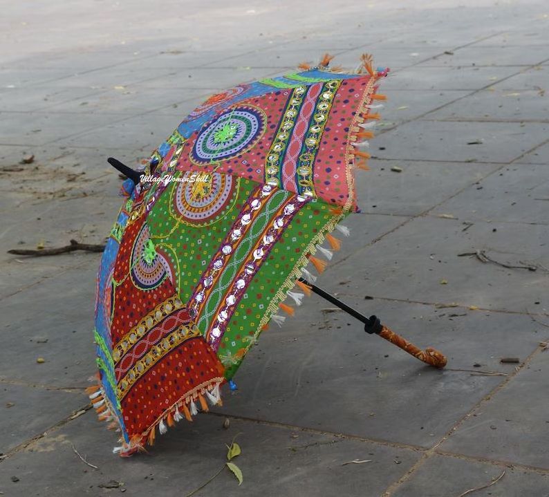 Lot Of Indian Decorative Wedding Umbrellas Sun Protection Parasols Embroidery Parasols for Weddings Birthday Garden Pa