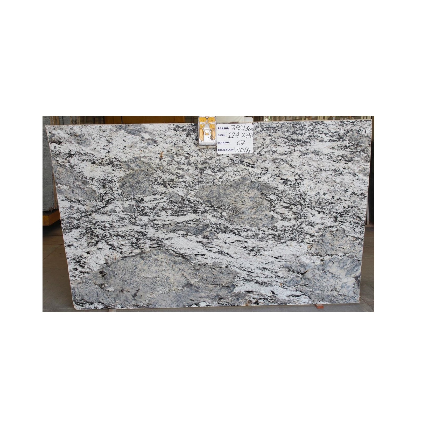 Standard Quality Natural Stone Glacier White Granite Slab for Kitchen and Bathroom Decoration at Export Price