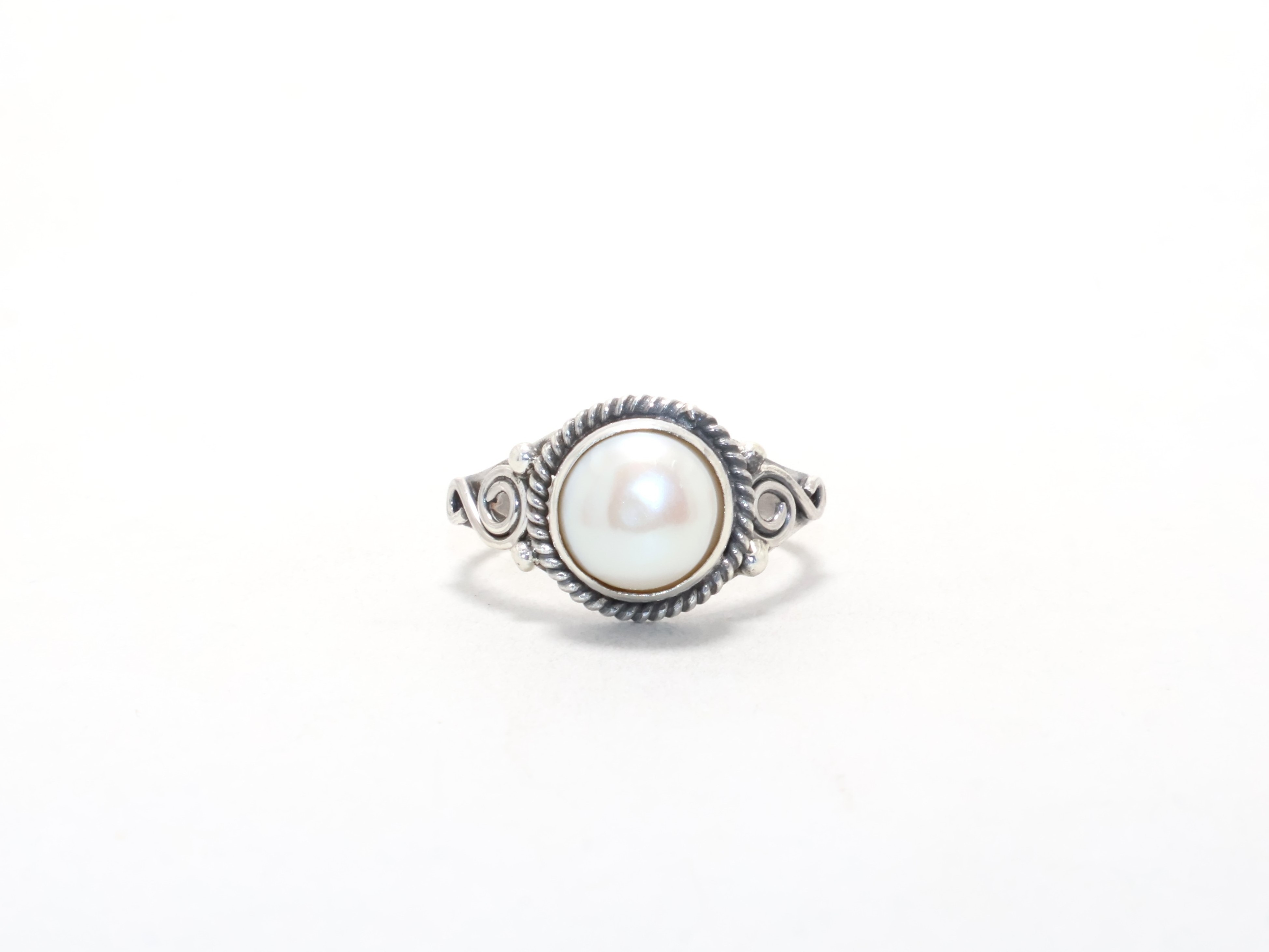 Freshwater Pearl Gemstone Ring 925 Sterling Silver Fine Jewelry Cocktail Ring Handmade White Pearl Stone Rings Gift For Her