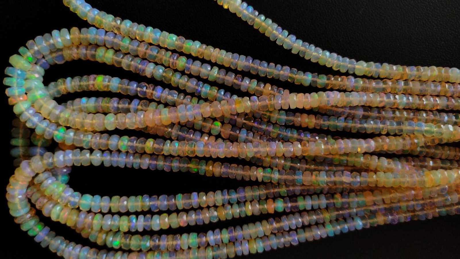 Super Quality Ethiopian Opal Multi Fire Faceted Rondelle Big Size Beads Wholesale Price Welo White Opal Donut Beads Necklace