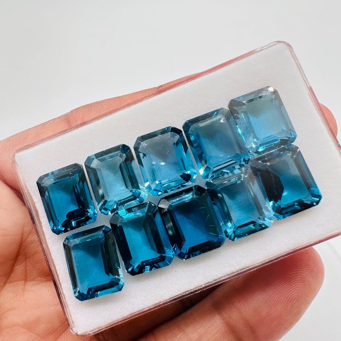 Custom Gemstone Manufacturer Natural London Blue Topaz Emerald Cut 12x16mm Big Loose Gemstone Faceted Lab Grown Blue Topaz Hydro