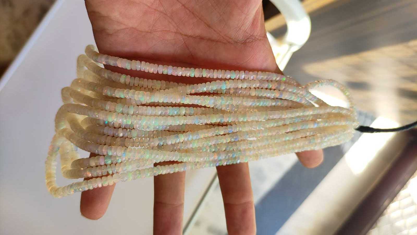 Super Quality Ethiopian Opal Multi Fire Faceted Rondelle Big Size Beads Wholesale Price Welo White Opal Donut Beads Necklace