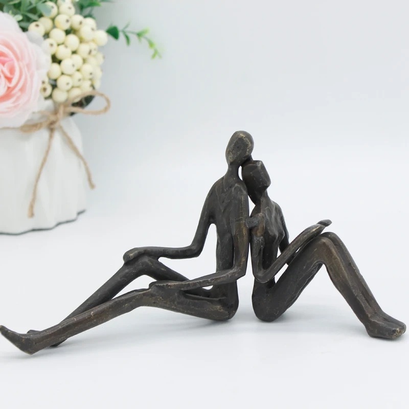 Wholesale Wedding Decoration Valentine's Gift Modern Home Decor Crafts Couple Creative Aluminium  Decor