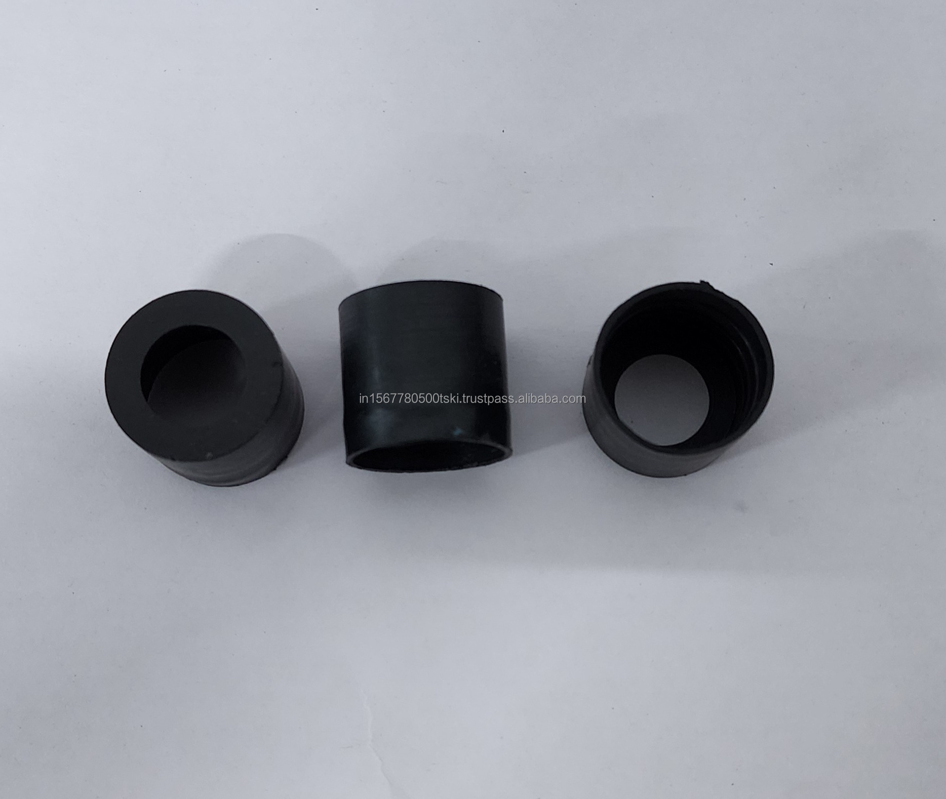 PVC Pipe Covers Round Female Threaded Plastic Dust Cap  Aluminum Pipe End Cap Plastic pipe 20 MM 25 MM 32 MM