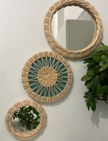 Latest Design Modern Rattan Rabbit Style Wall Hanging Decorative Mirror Wicker Sea Grass Wall Mirror For Living Room Bedroom