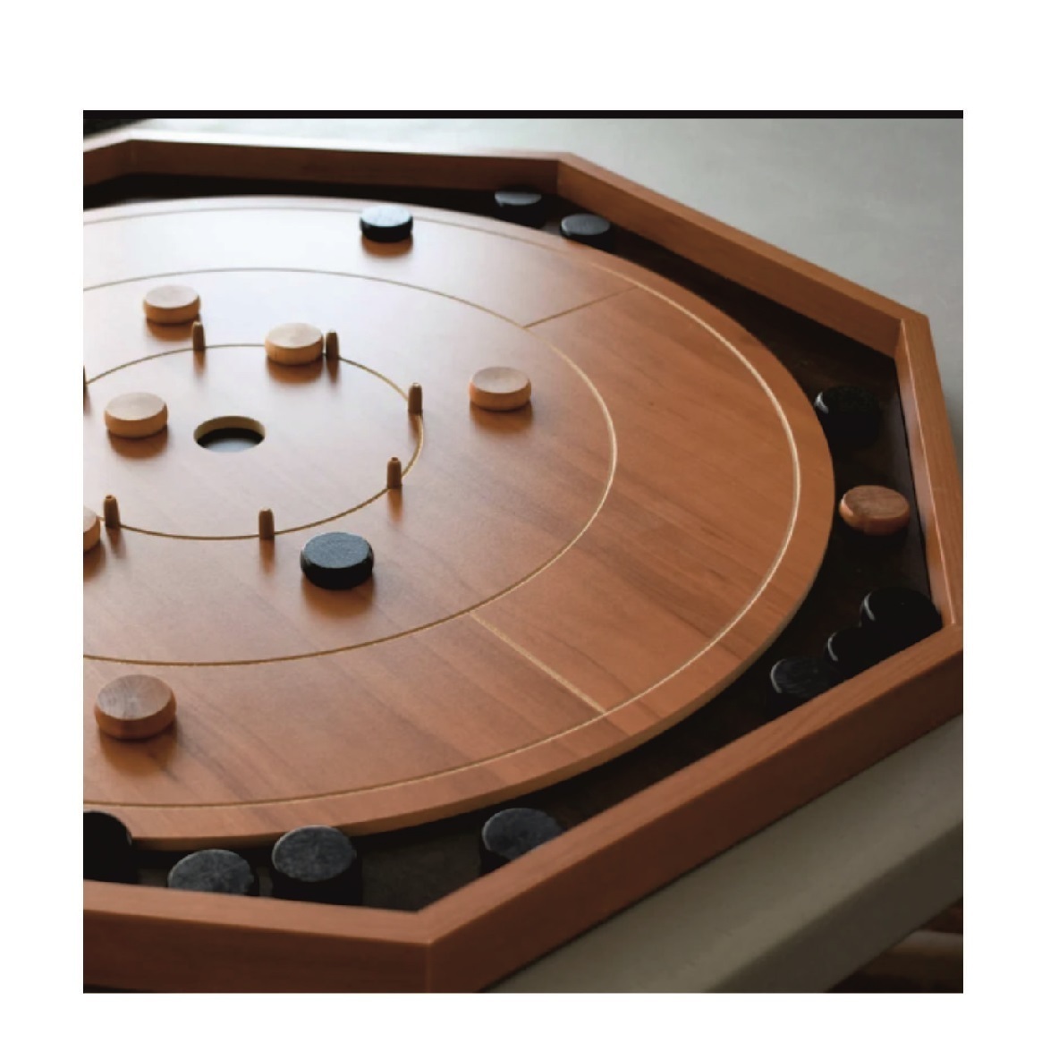 New Arrival Wooden Crokinole Board Game with 24 pieces High Quality Handmade Natural Finished Dark Walnut Finished Board Game