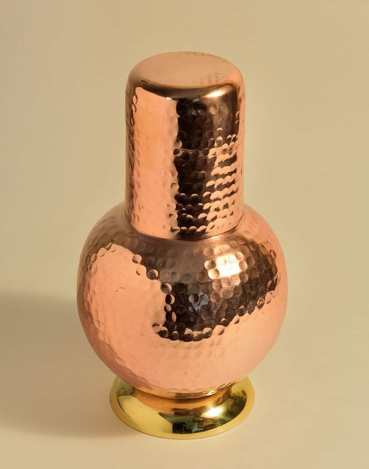 Latest Design Copper Bedside Water Carafe with Tumbler Ayurvedic Copper Carafe Leak Proof Copper Water With Tumbler