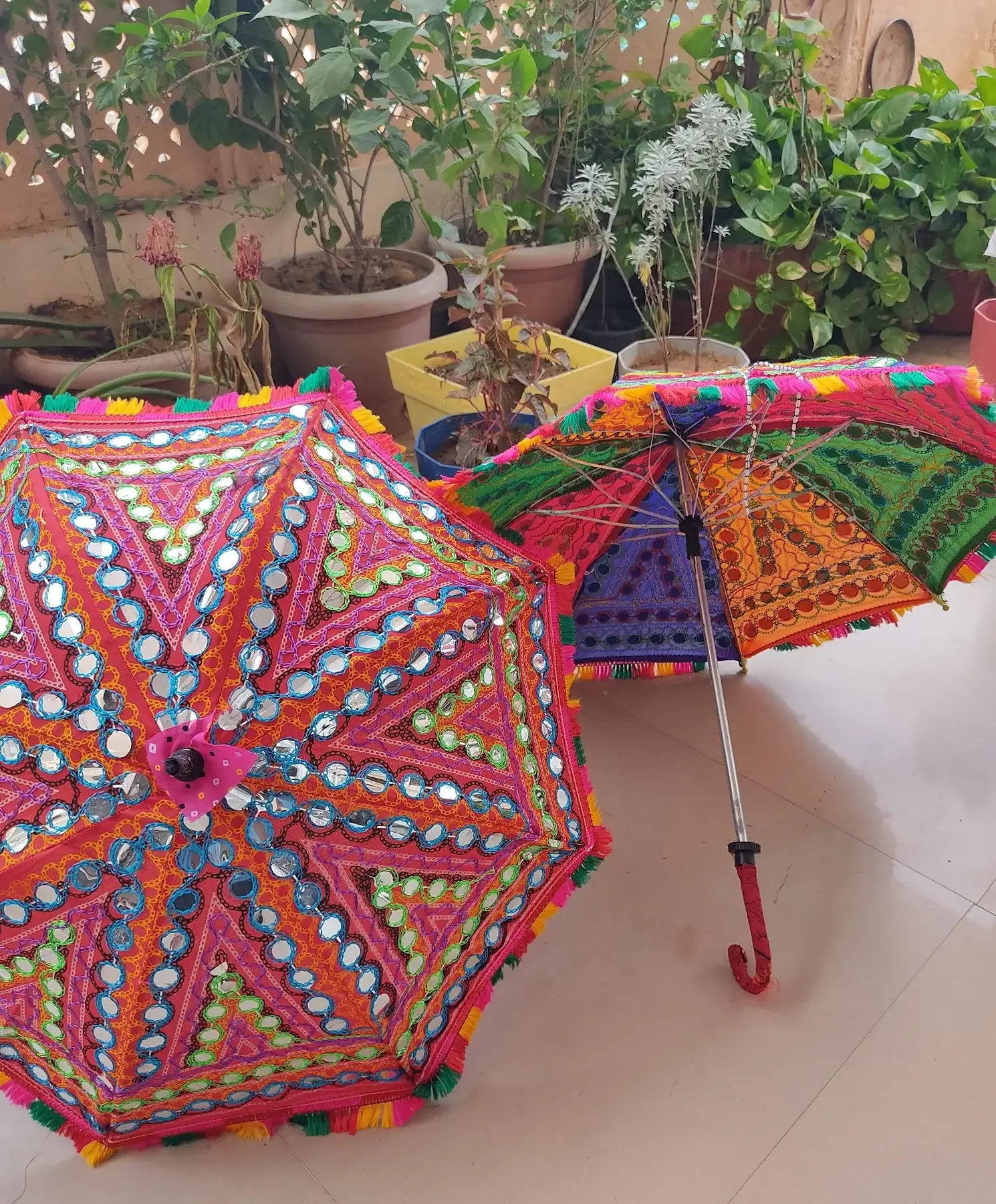 BEAUTIFUL DECORATIVE RAJASTHANI UMBRELLA FOR DIWALI DECORATION MEHNDI HALDI WEDDING PARTY DECOR / MIRROR WORK DESIGNER UMBRELLA