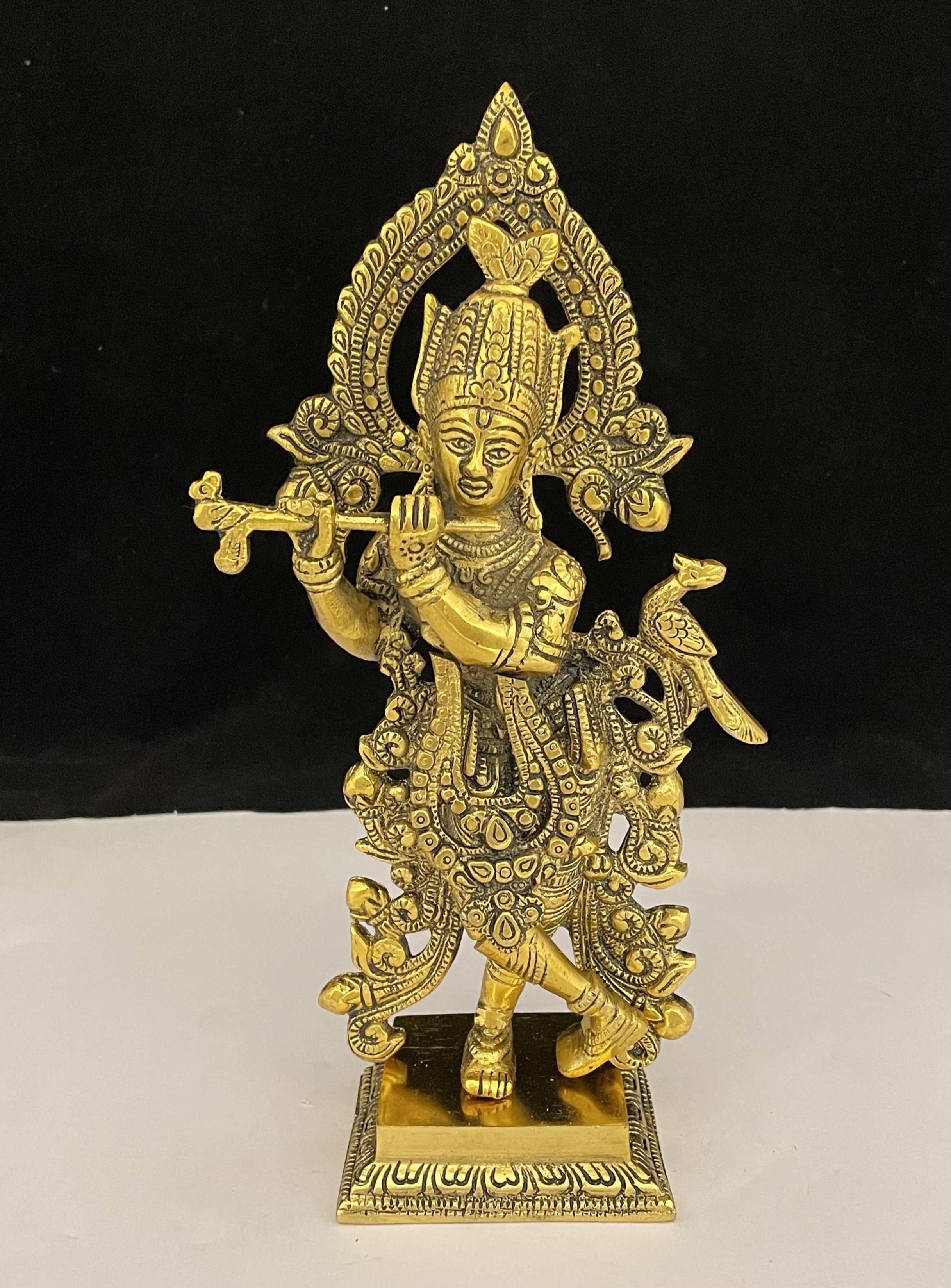 Handcrafted Metal Gold Plated Krishna Idol Statue Hindu God Sculpture Religious Gifts Item For Decoration And Gifting