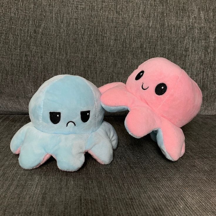 Hot selling Low MOQ Plush reversible Octopus Stuffed Animal Custom Soft Toys made with PP Cotton Multi- Color for kids adults