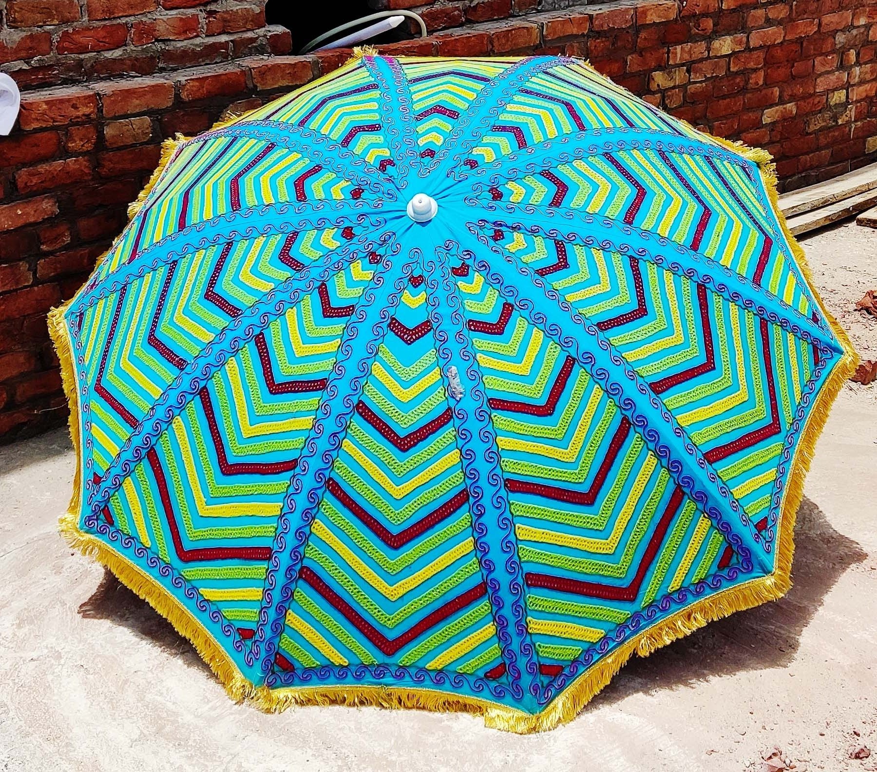 New Best Looking Outdoor Decoration Wedding Umbrella Party Parasols, Beautiful Design Umbrella Size Sun Shade Beach Umbrella